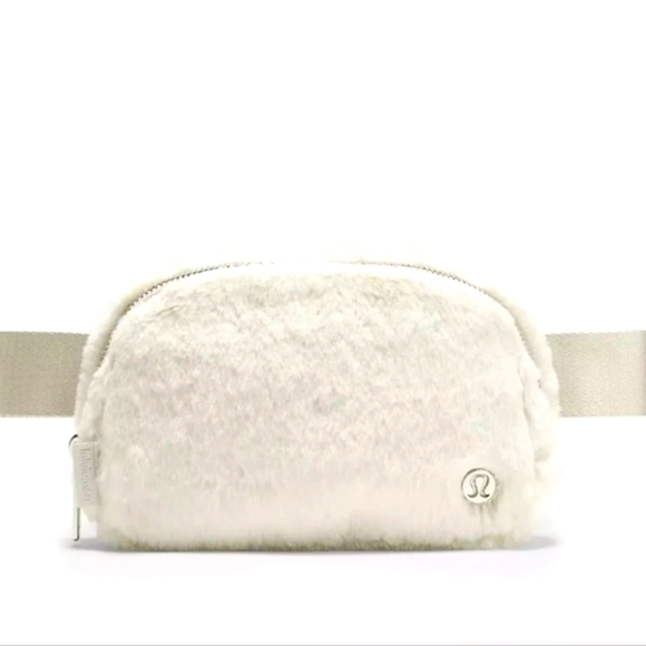 lululemon athletica Handbags - NWT lululemon Everywhere Belt Bag Plush Fleece Bone/Silver